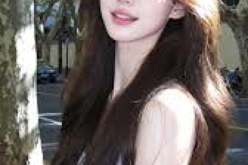 水泥妹：2017年靠卖惨走红被揭穿后老公与她离婚不再陪其演戏
